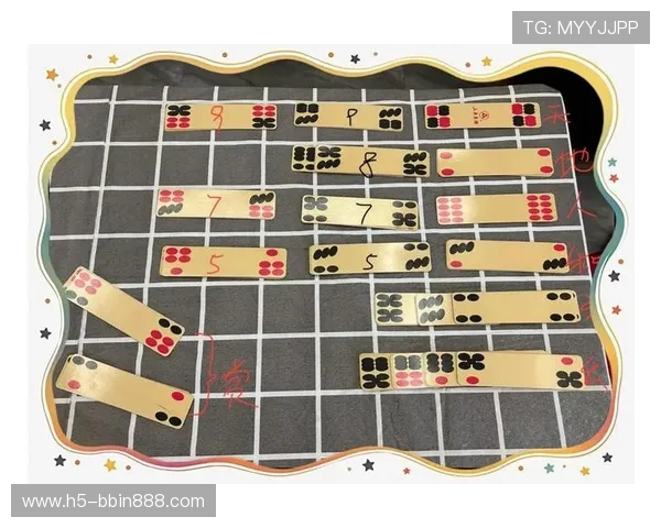 跑得快扑克牌小游戏在线玩真人对战公平竞技享受真实牌局乐趣